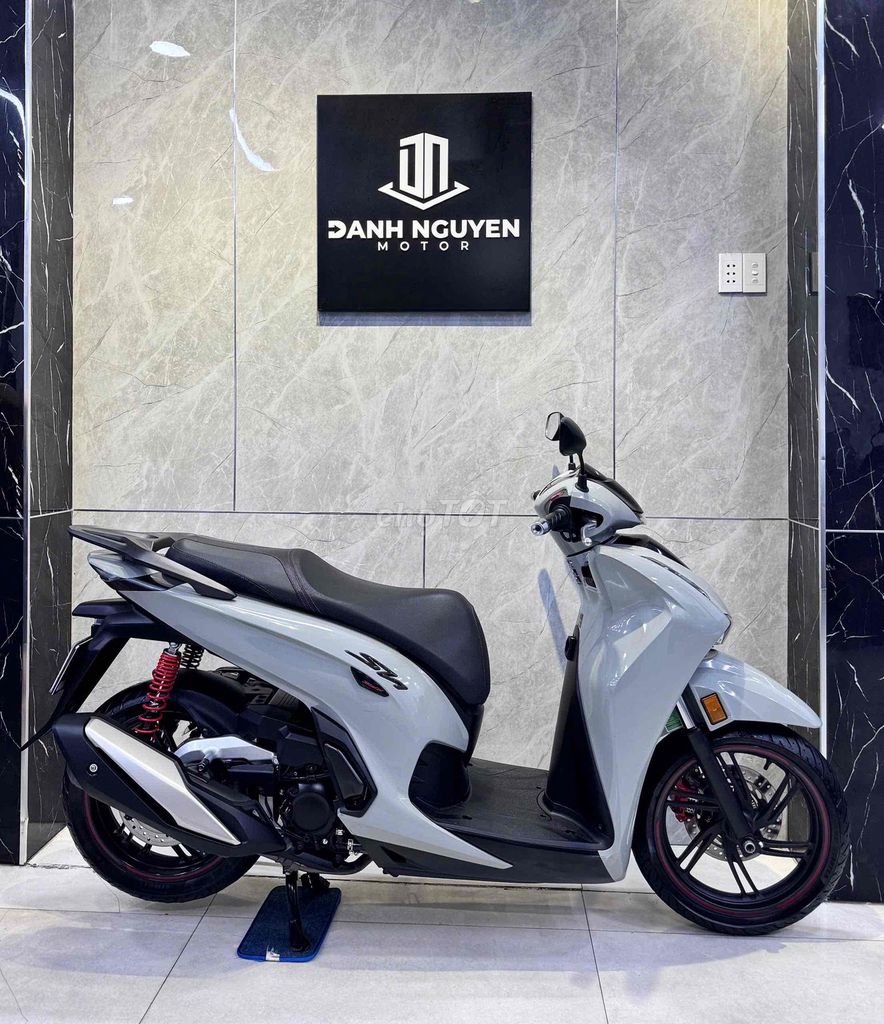 Honda SH350 V2 2.000 км Серый