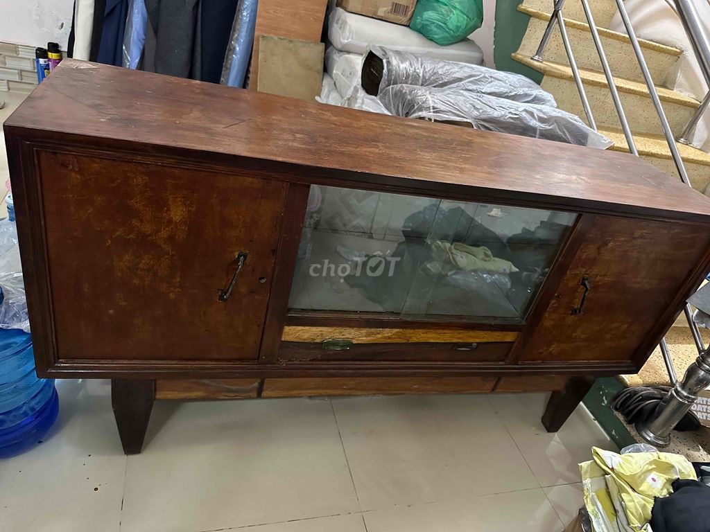 THANH LÝ TỦ BUFFET GỖ XƯA. Mua bán Tủ, kệ gia đình tại Quận Bình Tân Tp Hồ Chí Minh được đăng bởi Nhi hình 1