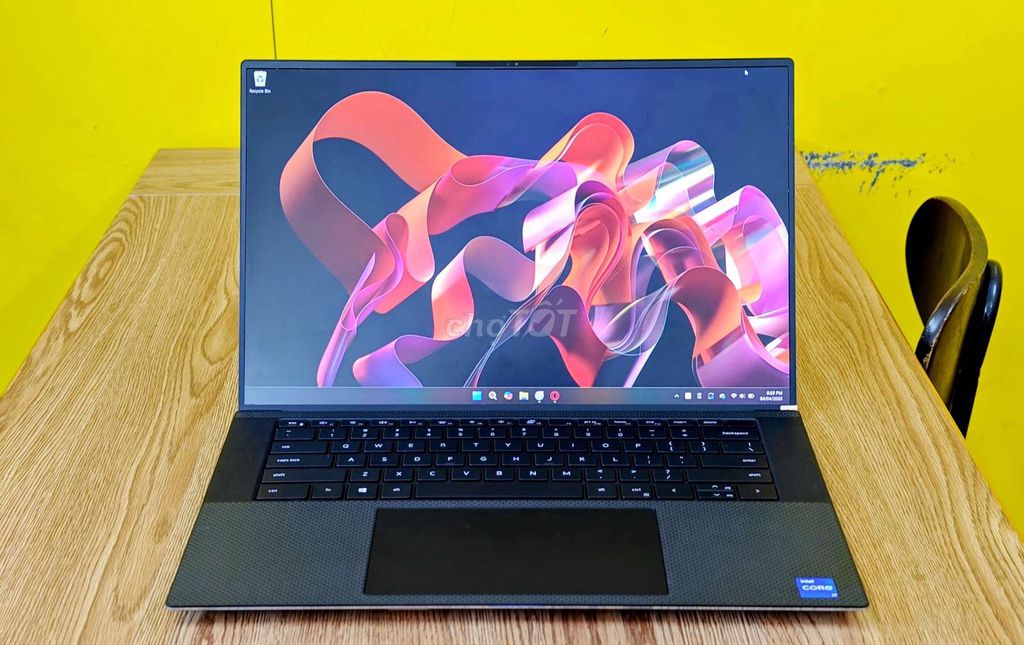 Dell Precision 5560 i7-11850H 15.6 inch 16GB/512GB. Mua bán Laptop tại Quận Thanh Khê Đà Nẵng được đăng bởi Kim Hoa hình 1