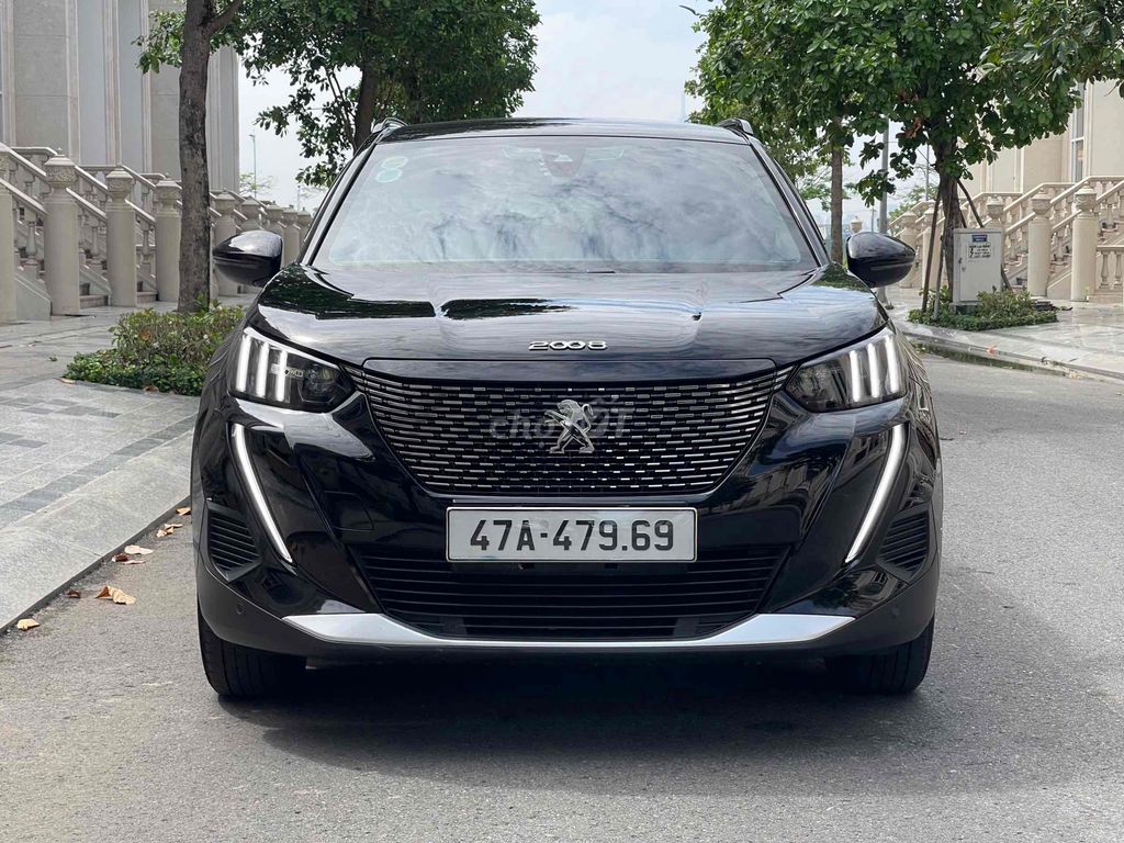 PEUGEOT 2008 GT LINE 2022 MÀU ĐEN 1 CHỦ CỰC MỚI. Mua bán Ô tô tại Thành phố Thủ Đức Tp Hồ Chí Minh được đăng bởi Nguyên Ô Tô Thủ Đức hình 1