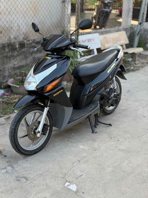 Honda Click 110 Đen biển 83 máy êm ru xe đẹp