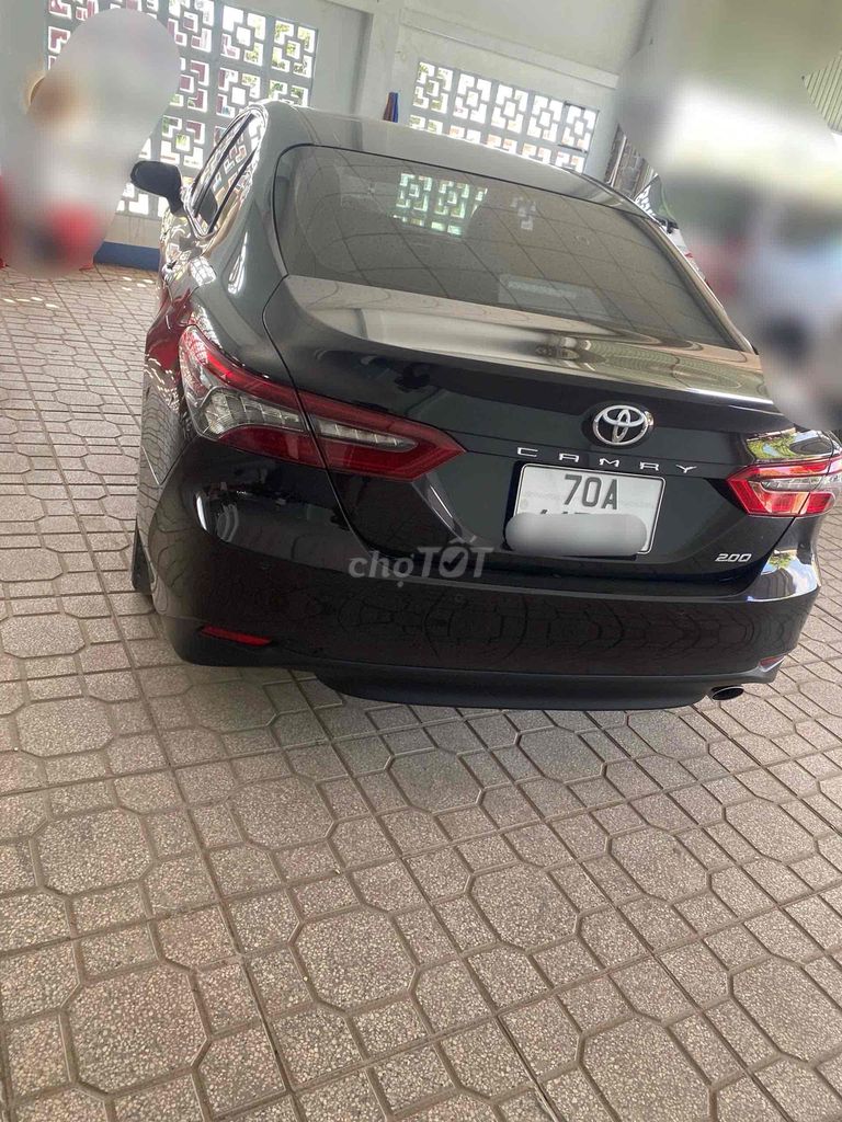 Toyota Camry 2022 2.0 Q - 25000 km