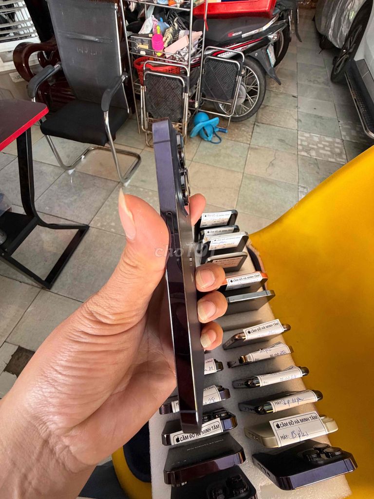 Apple iPhone 14 Pro Max Tím Zin keng. Mua bán Điện thoại tại Thành phố Thuận An Bình Dương được đăng bởi cầm đồ Hà Minh Tâm  hình 1