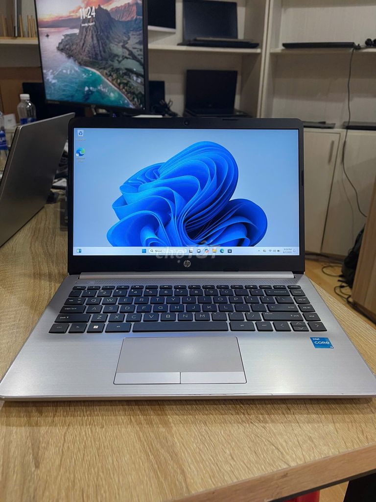 Laptop HP 240 G8 i3-11th 8GB/256GB 14inch FHD. Mua bán Laptop tại Quận Gò Vấp Tp Hồ Chí Minh được đăng bởi KD Computer Shop hình 1