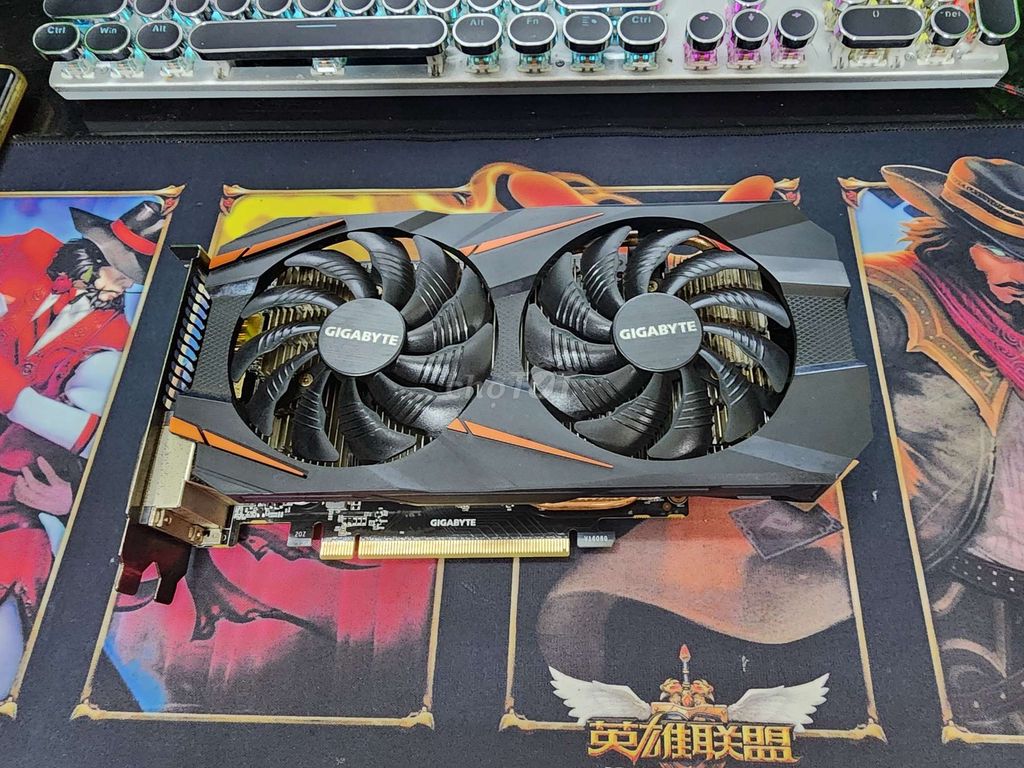 Card Gigabyte gtx 1060 6G Winforce OC.