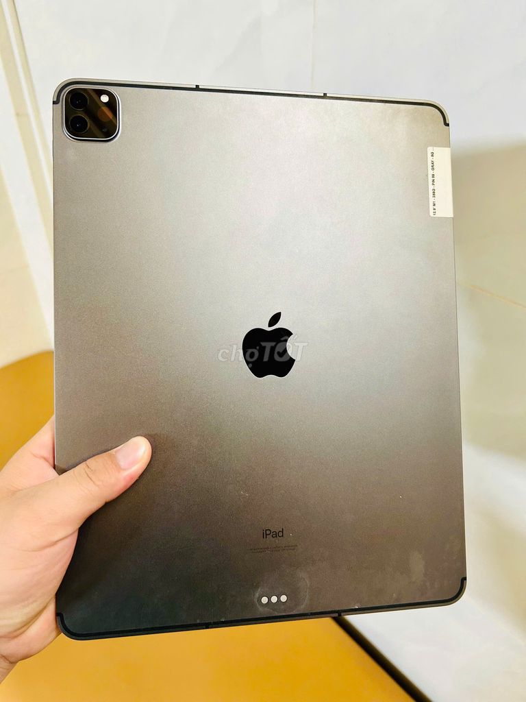 Apple iPad Pro M1 12.9 inch 256GB Xám 5G Cận 99%. Mua bán Máy tính bảng tại Quận Bình Thạnh Tp Hồ Chí Minh được đăng bởi Phú Đỗ hình 1