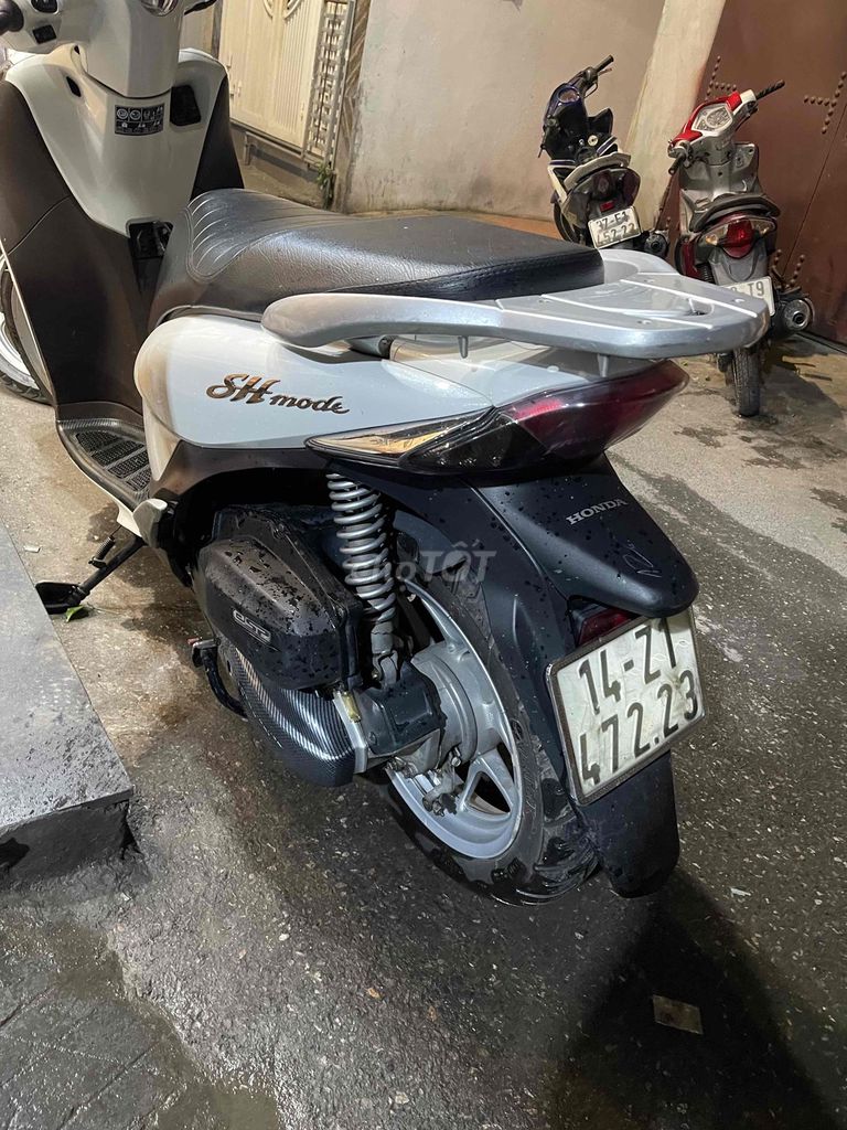 SH Mode 2020 Máy Zin Chính Chủ Êm Ru Khoá Smartkey. Mua bán Xe máy tại Quận Hoàng Mai Hà Nội được đăng bởi Tuấn Giang hình 3