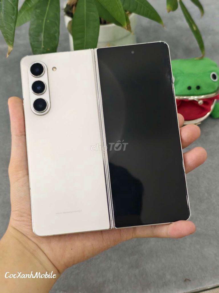 Samsung Galaxy Z Fold 5 512GB 2 Sim Zin nguyên bản. Mua bán Điện thoại tại Quận Liên Chiểu Đà Nẵng được đăng bởi Minh Hiệp CócXanhMobile hình 1