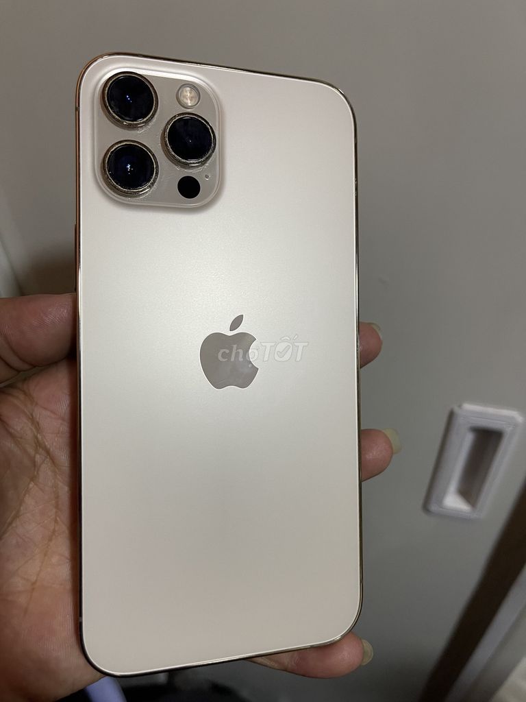 iPhone 12 Pro Max 128GB gold nguyên zin all. Mua bán Điện thoại tại Thành phố Dĩ An Bình Dương được đăng bởi Tam hình 1