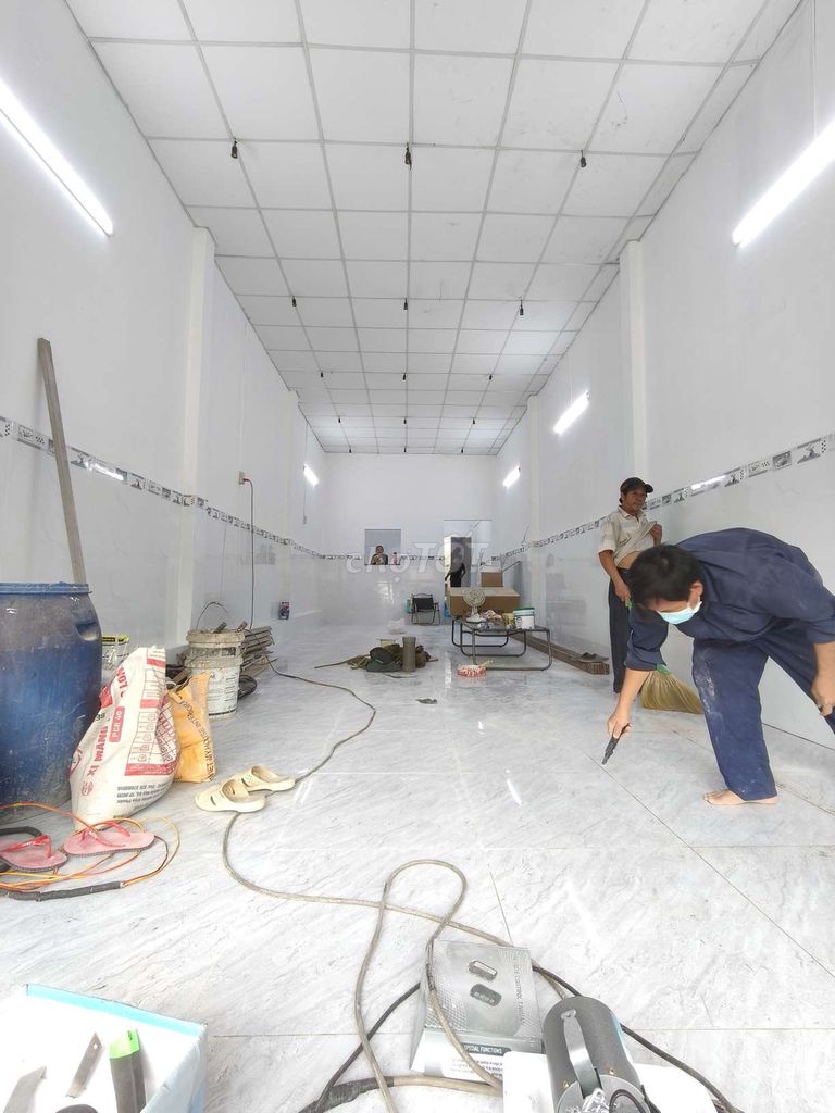 4 X 20M MẶT TIỀN ĐƯỜNG LÊ VĂN QUỚI 