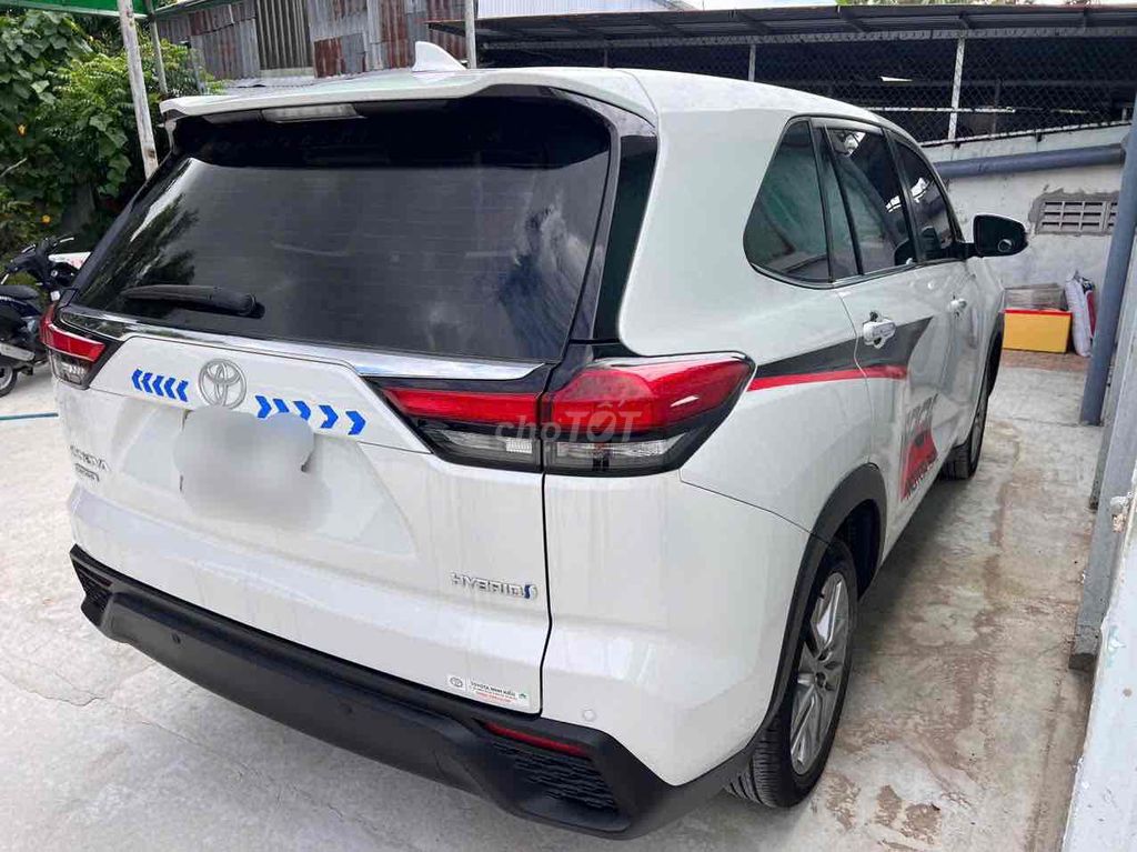 Toyota Innova Cross 2.0HEV - 225Tr Trả trước. Mua bán Ô tô tại Quận Ninh Kiều Cần Thơ được đăng bởi Thái Thanh hình 5