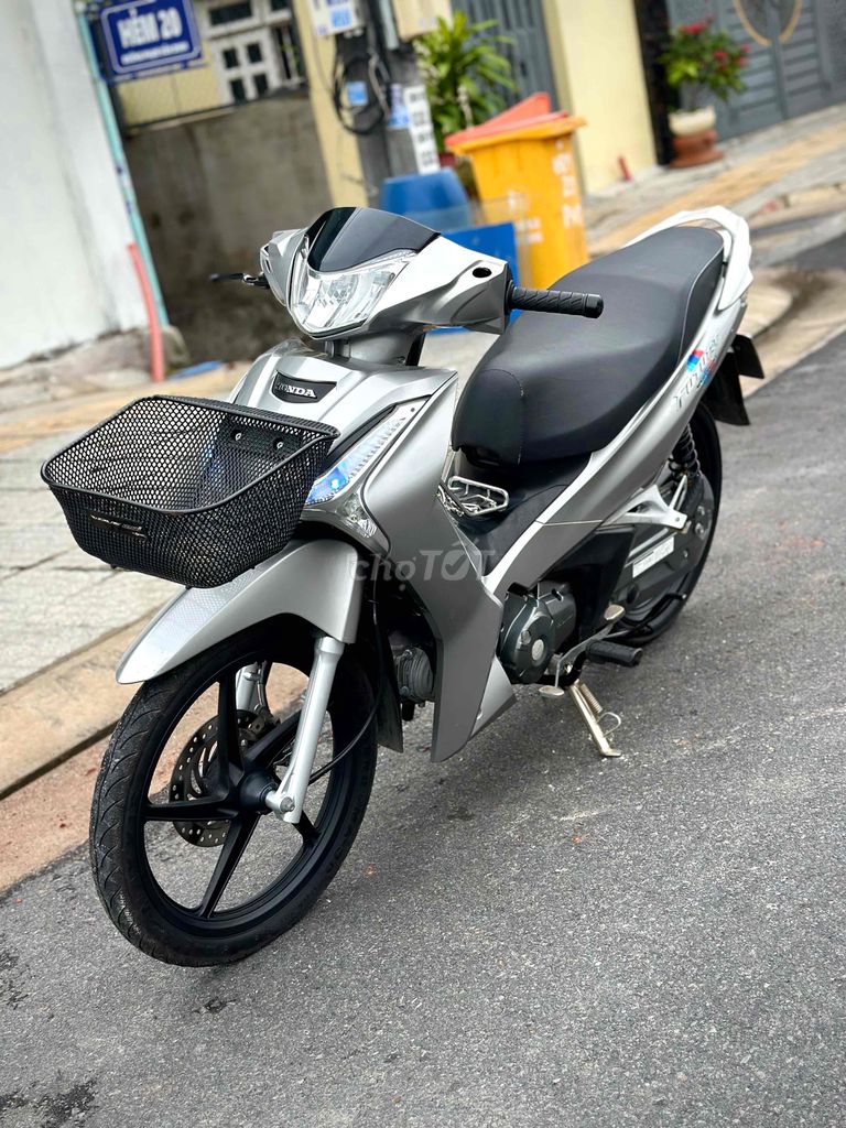 Future Led 2020 màu Xám siêu đẹp. Mua bán Xe máy tại Thành phố Vũng Tàu Bà Rịa - Vũng Tàu được đăng bởi Xe Máy Cũ Vũng Tàu 72 hình 2