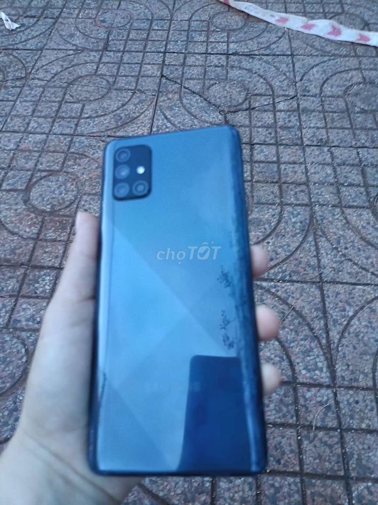 Samsung Galaxy A71 8GB/128GB Đen. Mua bán Điện thoại tại Thành phố Buôn Ma Thuột Đắk Lắk được đăng bởi Cẩm Nhung hình 1