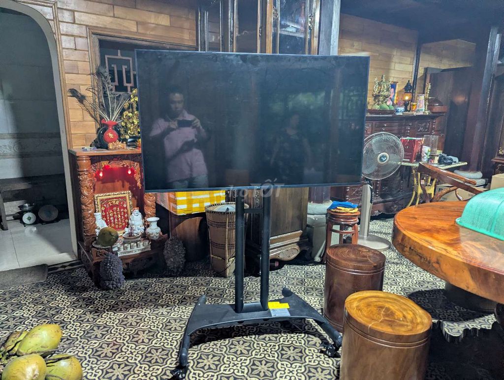 Tivi LG 50 inch. Mua bán Tivi, Âm thanh tại Thành phố Thủ Dầu Một Bình Dương được đăng bởi Đam mê bất tận hình 1
