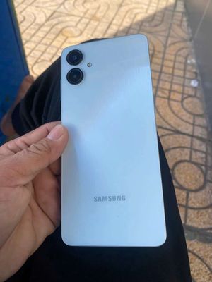 Samsung Galaxy A06 16GB Đã Sử Dụng. Mua bán Điện thoại tại Thành phố Bến Tre Bến Tre được đăng bởi Toàn