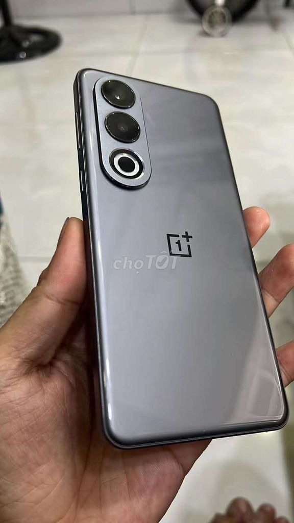 OnePlus Ace 3V màu Xám. Mua bán Điện thoại tại Thành phố Pleiku Gia Lai được đăng bởi Phong Nguyễn hình 1