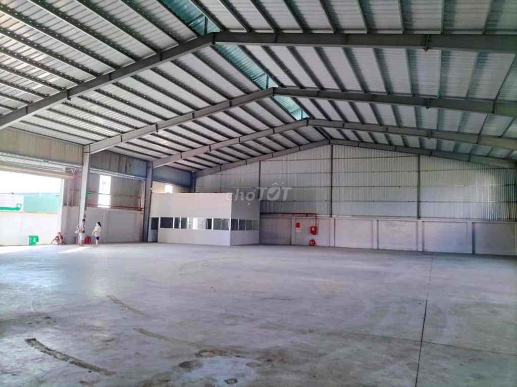 KHO XƯỞNG LÊ VĂN QUỚI ( 1200m2 ) ĐƯỜG CONTAINER