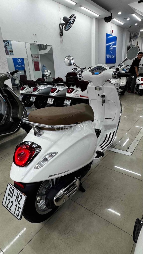 Vespa Một chủ siêu cọp chuẩn odo BH 1 năm. Mua bán Xe máy tại Quận Phú Nhuận Tp Hồ Chí Minh được đăng bởi VESPA  PIAGGIO BẢO HƯNG Vespa cũ trả góp  hình 8