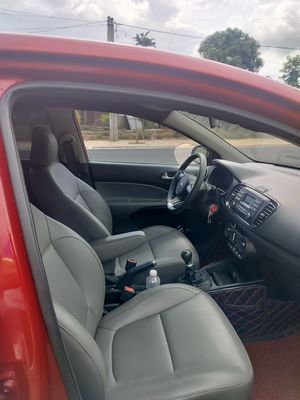 Kia Soluto 2020 1.4 MT - 9 km. Mua bán Ô tô tại Thành phố Buôn Ma Thuột Đắk Lắk được đăng bởi Nam