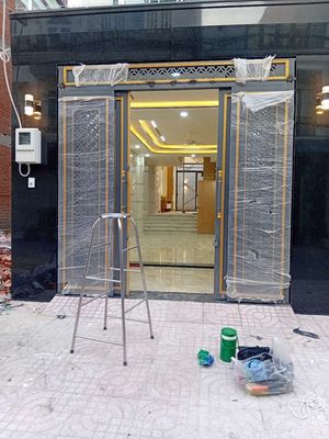Dịch Vụ Vệ Sinh Công Nghiệp. Dịch vụ tại Quận Bình Tân Tp Hồ Chí Minh được đăng bởi Trí