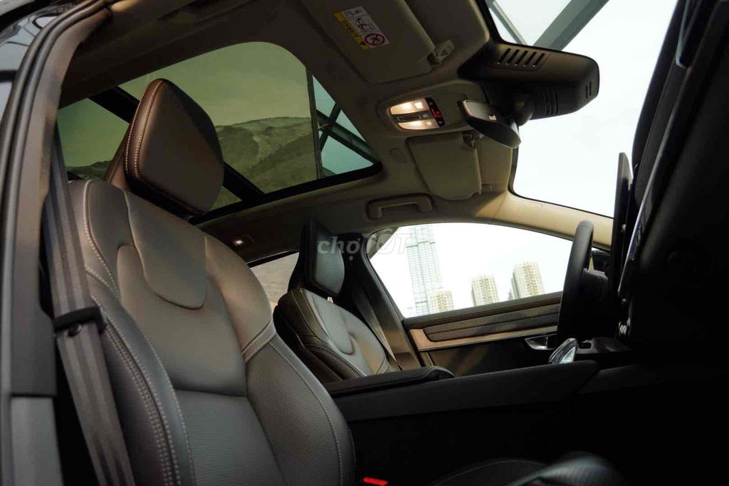 Volvo XC90 Ультра 2026 - Путешествие по ШВЕЦИИ