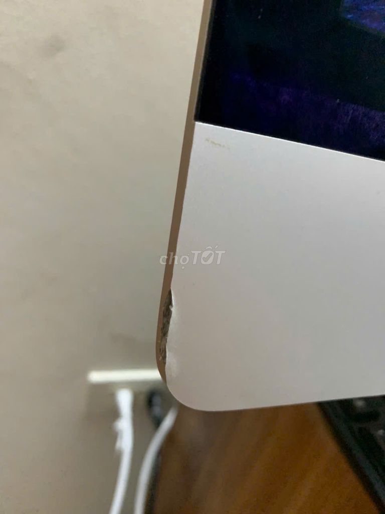 Apple iMac 2015 5K i5 27 inch 8GB/1TB. Mua bán Máy tính để bàn tại Quận Thanh Xuân Hà Nội được đăng bởi Mai Linh hình 1