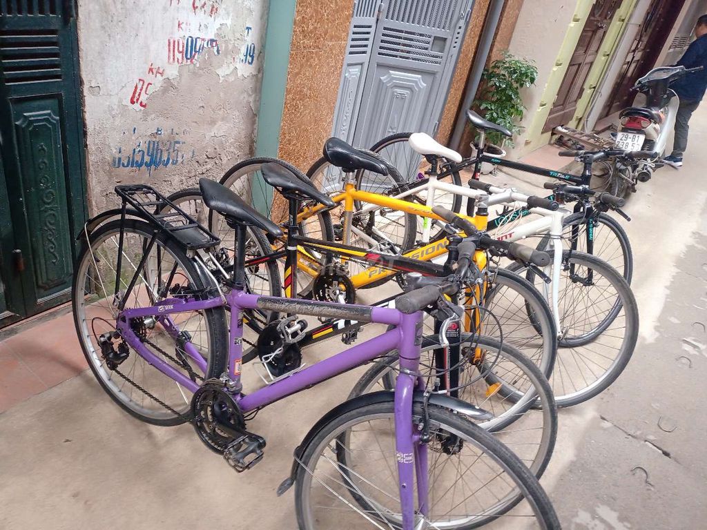 Lô 5 chiếc touring hàng bãi. Mua bán Xe đạp tại Quận Ba Đình Hà Nội được đăng bởi van giang hình 1