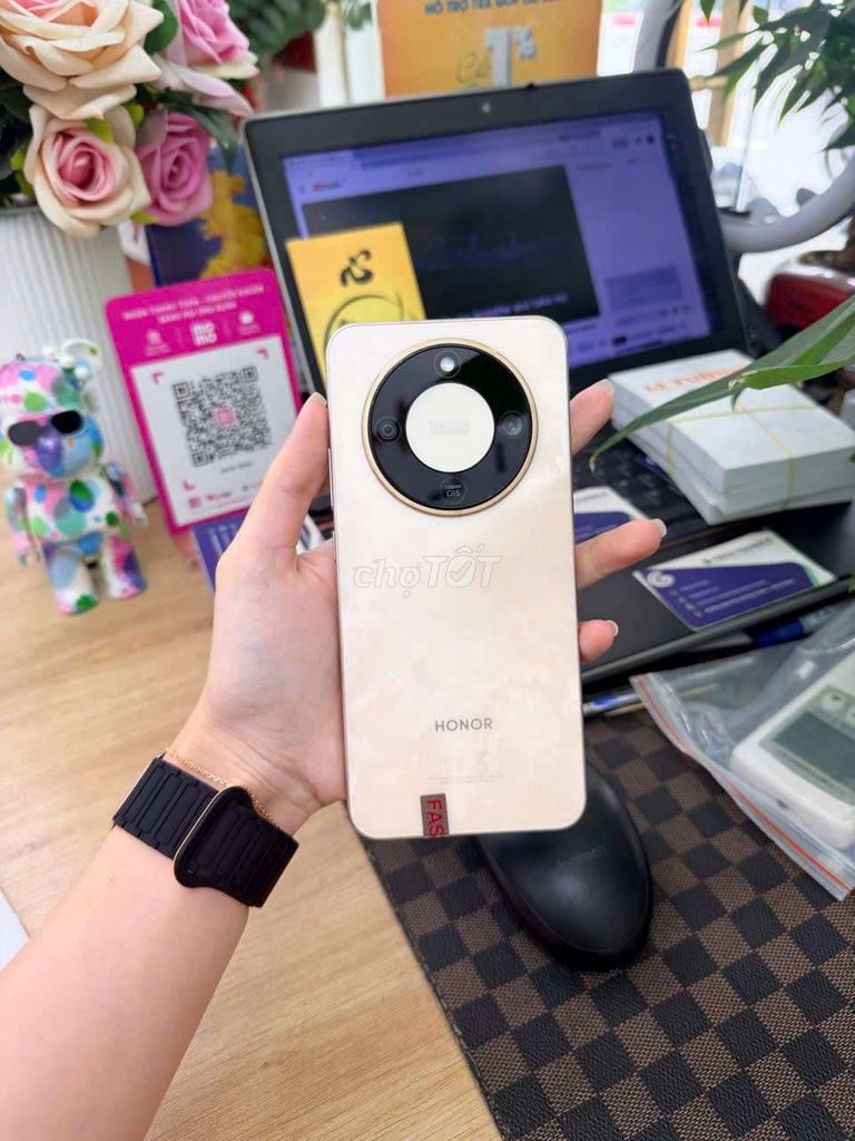 Honor X9d 5G 256GB Vàng. Mua bán Điện thoại tại Quận 1 Tp Hồ Chí Minh được đăng bởi Minh phương hình 1