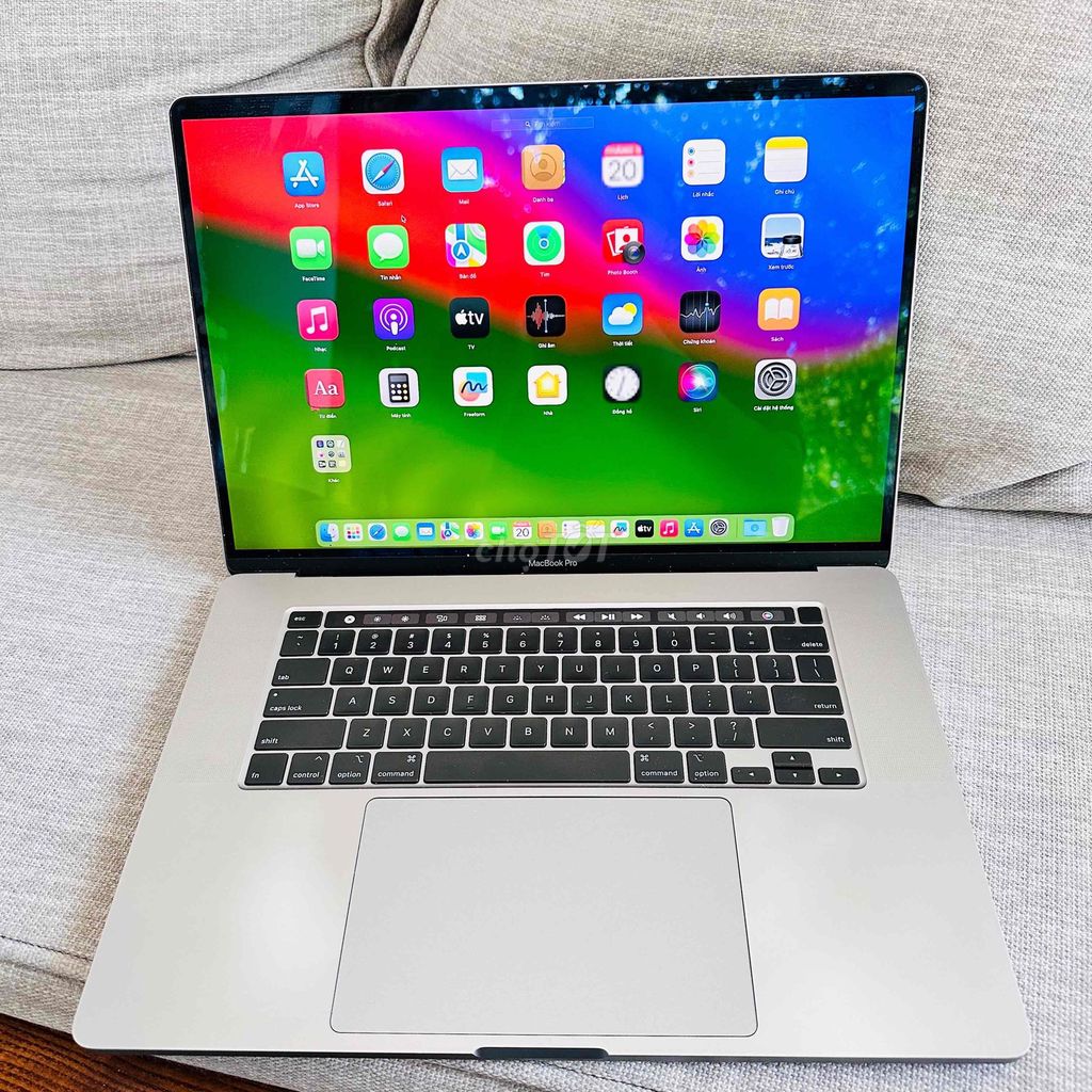 Apple MacBook Pro 2019 i7 16 inch us đẹp. Mua bán Laptop tại Quận Cẩm Lệ Đà Nẵng được đăng bởi Macflow hình 1