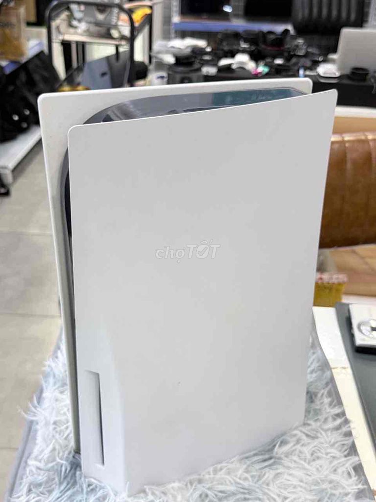 PS5 Fat CFI-1200 Trắng bản ổ đĩa. Mua bán Thiết bị chơi game tại Quận 5 Tp Hồ Chí Minh được đăng bởi Phan Thế Phong  hình 1