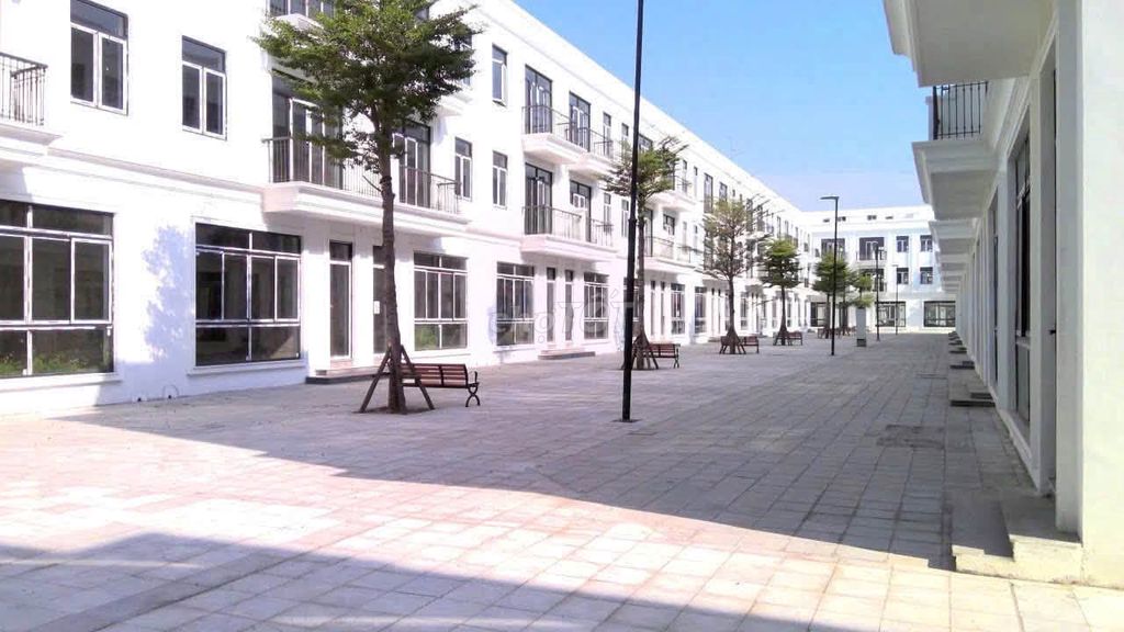 Таунхаус NV07A HUD Ме Линь 104 кв.м ~9 млрд