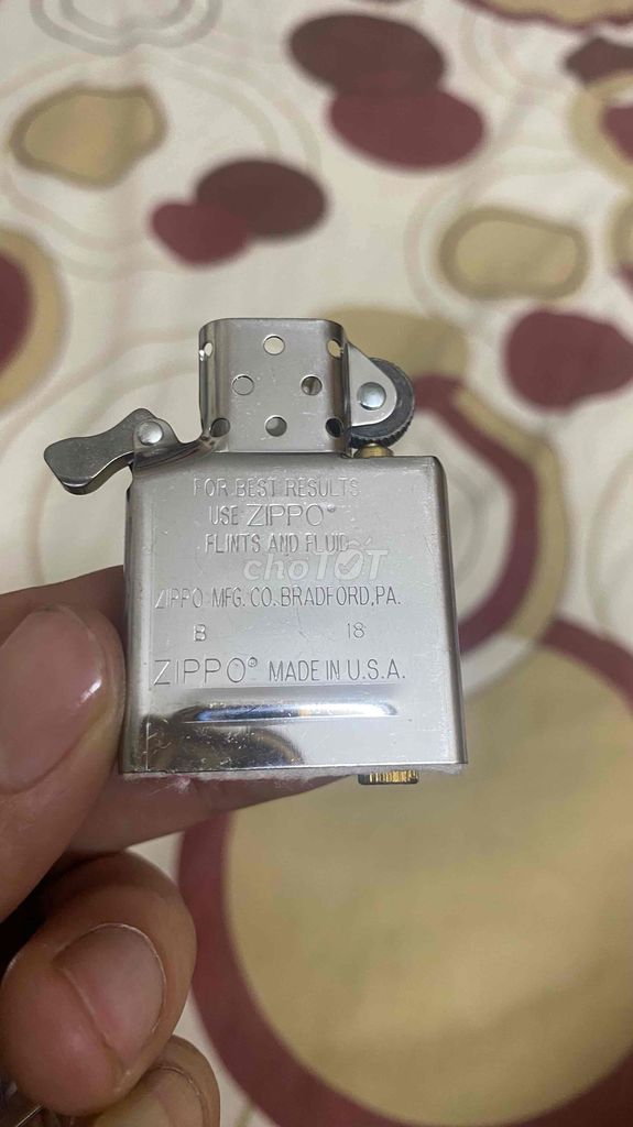 Bật lửa zippo chủ đề Windproof