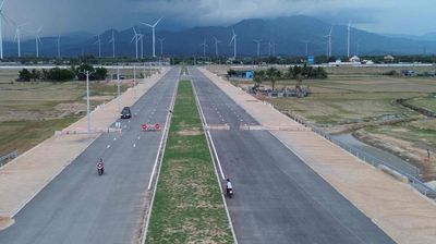 ĐẤT MẶT TIỀN 6 LÀN XE ĐƯỜNG VĂN LÂM SƠN HẢI. Mua bán đất tại Huyện Thuận Nam Ninh Thuận được đăng bởi Admiral