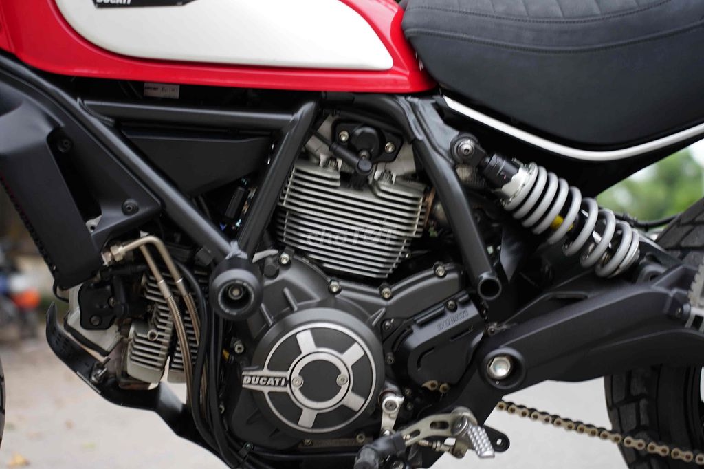 🤐😻 DUCATI SCRAMBLER 800 ABS 2016 CÓ SẴN ĐỒ. Mua bán Xe máy tại Thành phố Thủ Đức Tp Hồ Chí Minh được đăng bởi Thi Moto Thủ Đức hình 9