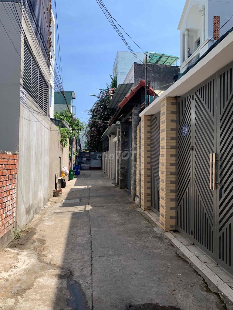 Bán nhà gần chợ Phước Bình. 60m2. Giá 3,85 tỷ. Mua bán nhà ở tại Thành phố Thủ Đức Tp Hồ Chí Minh được đăng bởi Mr Cường Nhà Đất Quận 9 hình 3