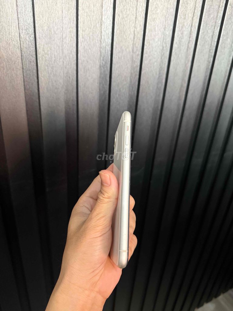 11 trắng bao góp nợ xấu - góp 0₫. Mua bán Điện thoại tại Quận Thanh Khê Đà Nẵng được đăng bởi BÔN APPLE 19 Bàu Hạc 3 hình 1