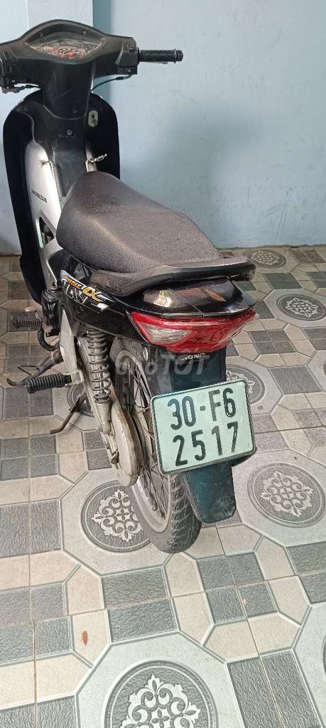 Honda wave 100cc. Mua bán Xe máy tại Quận Long Biên Hà Nội được đăng bởi phong hình 1