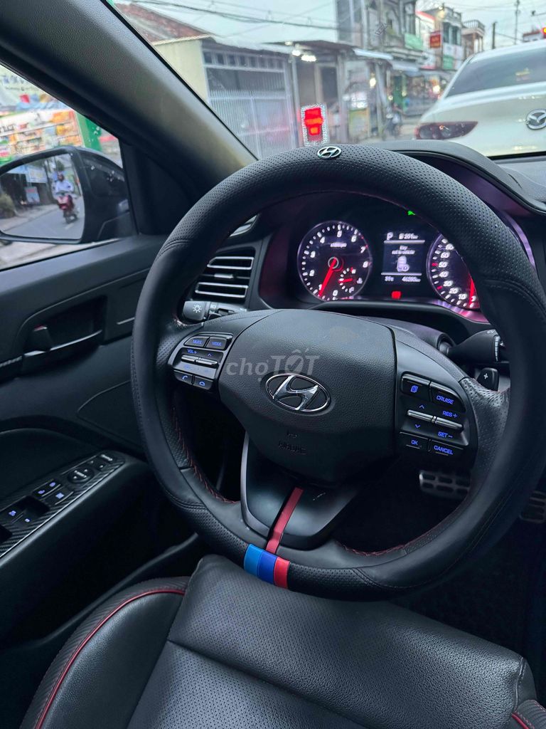 Cần bán Hyundai Elantra 2019 - sport 1.6 turbo. Mua bán Ô tô tại Thị xã Đông Hòa Phú Yên được đăng bởi Kỳ Duyên hình 3