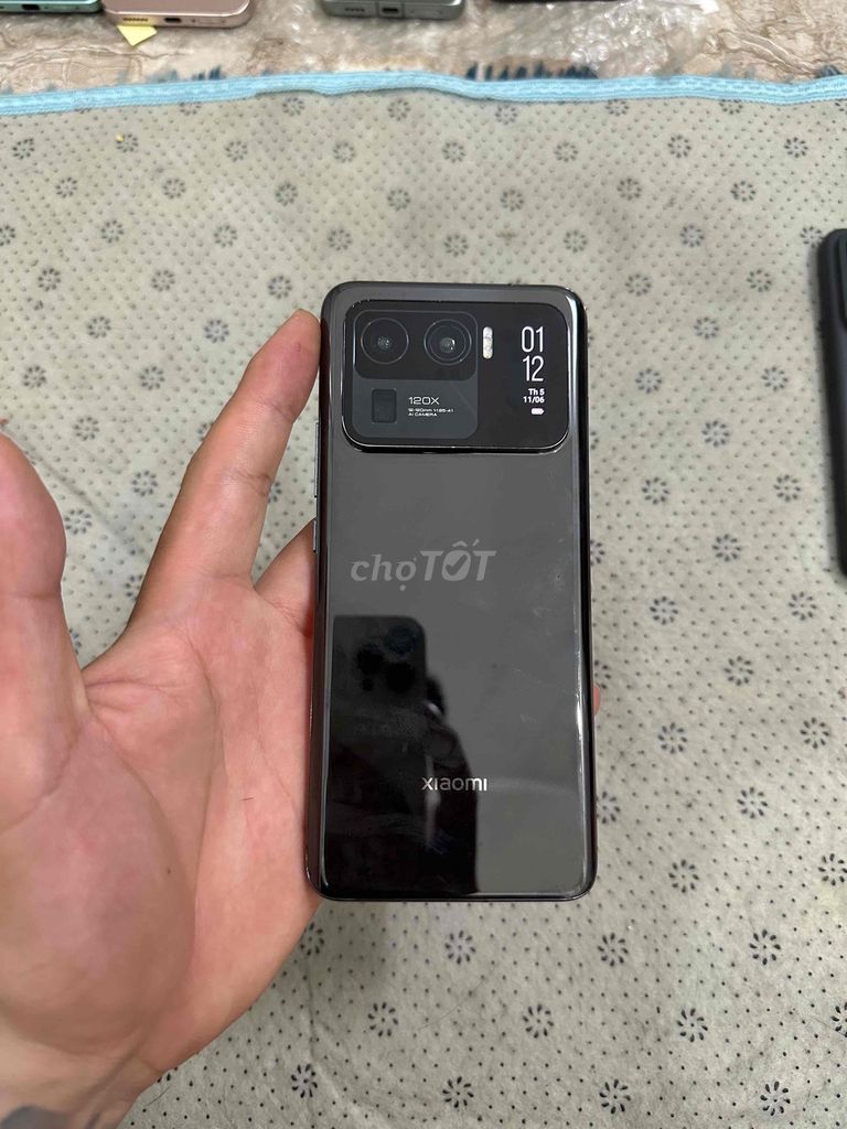 Xiaomi Mi 11 Ultra chuẩn zin có màn hình phiá sau. Mua bán Điện thoại tại Quận Tân Bình Tp Hồ Chí Minh được đăng bởi Nguyễn Thắng Mobile hình 1