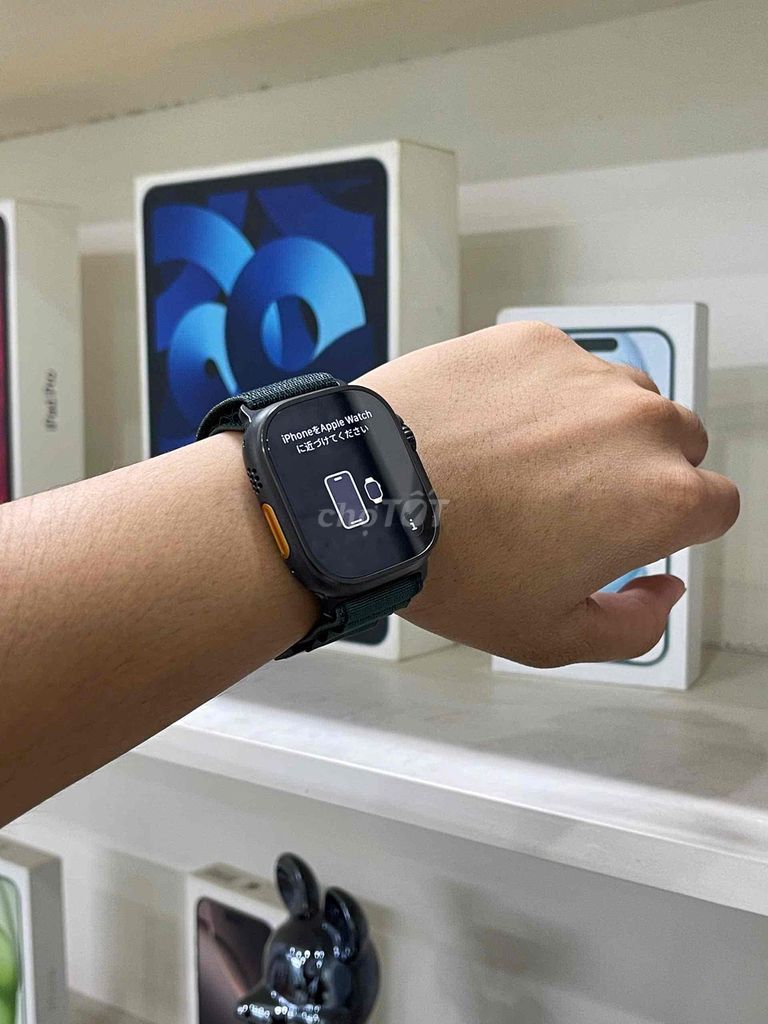 Apple Watch Ultra 3 Titanium Đen eSIM. Mua bán Thiết bị đeo thông minh tại Quận Nam Từ Liêm Hà Nội được đăng bởi Hoàng Anh Dũng hình 1