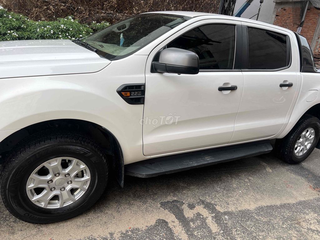 Ford Ranger 2020 XLS 2.2L 4x2 MT - 90000 km. Mua bán Ô tô tại Quận Gò Vấp Tp Hồ Chí Minh được đăng bởi VÕ QUỐC THẮNG hình 3
