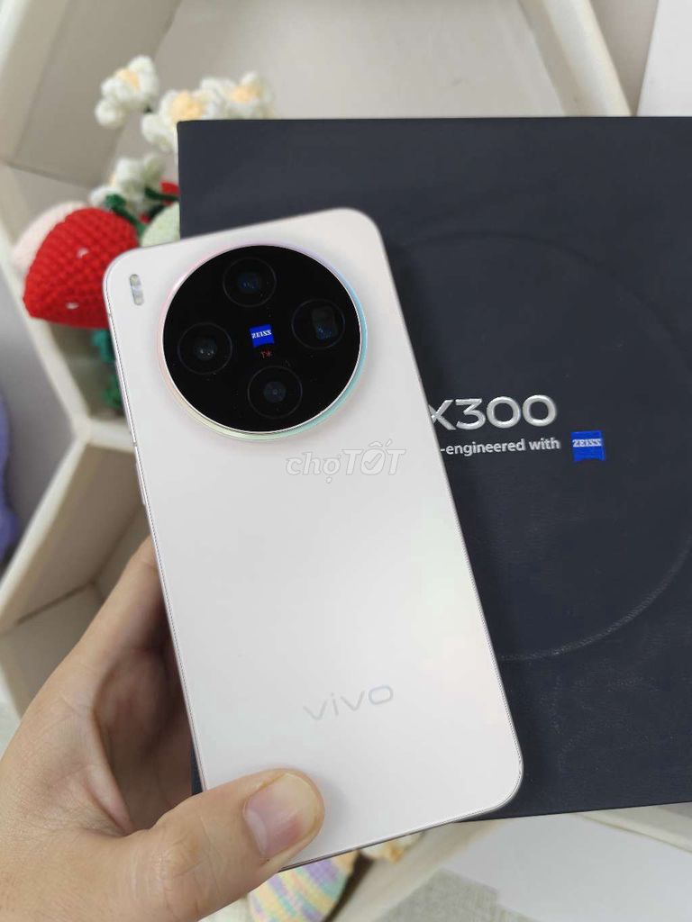 Vivo X300 Hồng đa sắc chính hãng. Mua bán Điện thoại tại Quận 6 Tp Hồ Chí Minh được đăng bởi Nguyễn Quân hình 1