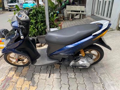Xe tay ga Yamaha Luvias Fi 2015. Mua bán Xe máy tại Quận 7 Tp Hồ Chí Minh được đăng bởi Thương