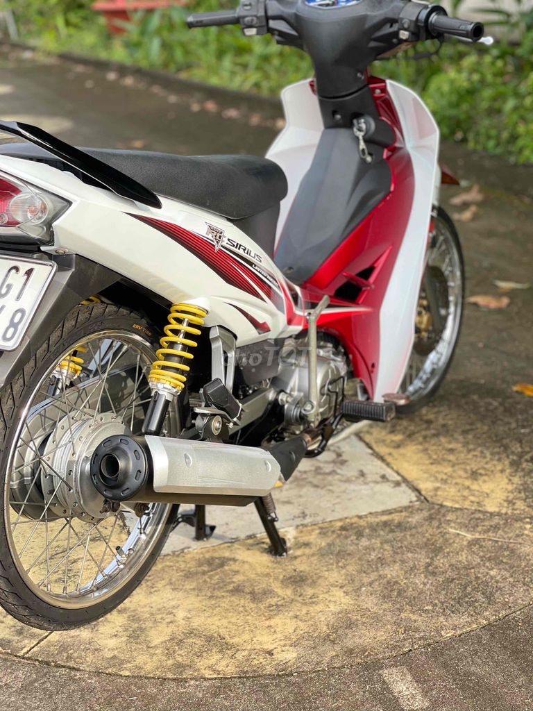 Yamaha Sirius Màu trắng đỏ. Mua bán Xe máy tại Huyện Châu Đức Bà Rịa - Vũng Tàu được đăng bởi Lý Gia Tuấn hình 8