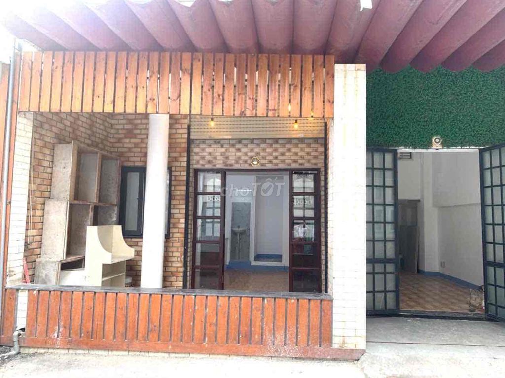 Cho thuê mặt bằng kinh doanh. Đường Nguyễn Văn Thương,Phường 25.QBT