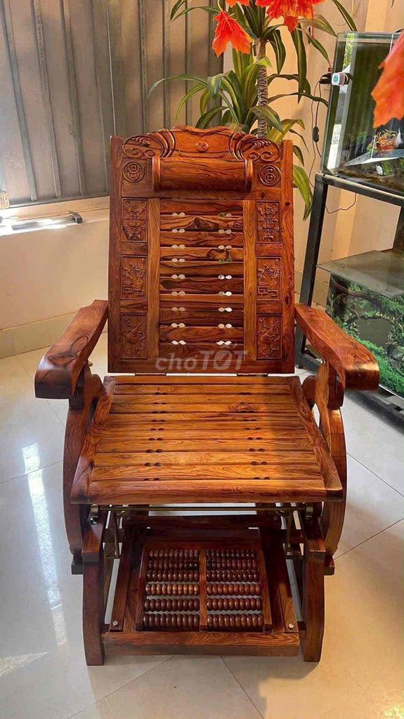 Ghế dựa gỗ cẩm chạm khắc. Mua bán Bàn ghế tại Thành phố Đồng Xoài Bình Phước được đăng bởi Huyhieu hình 1