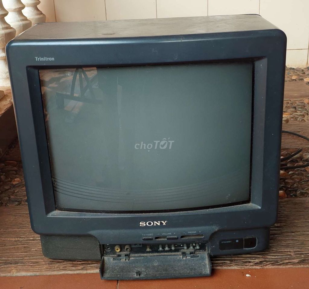 Tivi Sony xưa còn lên hình cho ai sưu tầm Decor