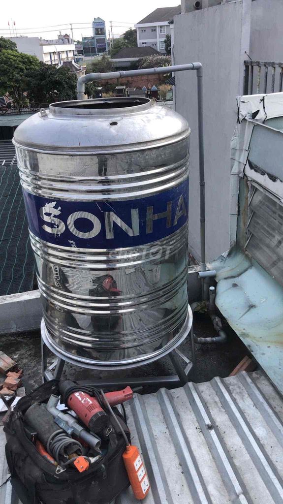 bồn inox 500l đứng giá rẻ. Mua bán Nội thất, đồ gia dụng khác tại Huyện Củ Chi Tp Hồ Chí Minh được đăng bởi BỒN NHỰA VÀ INOX hình 1