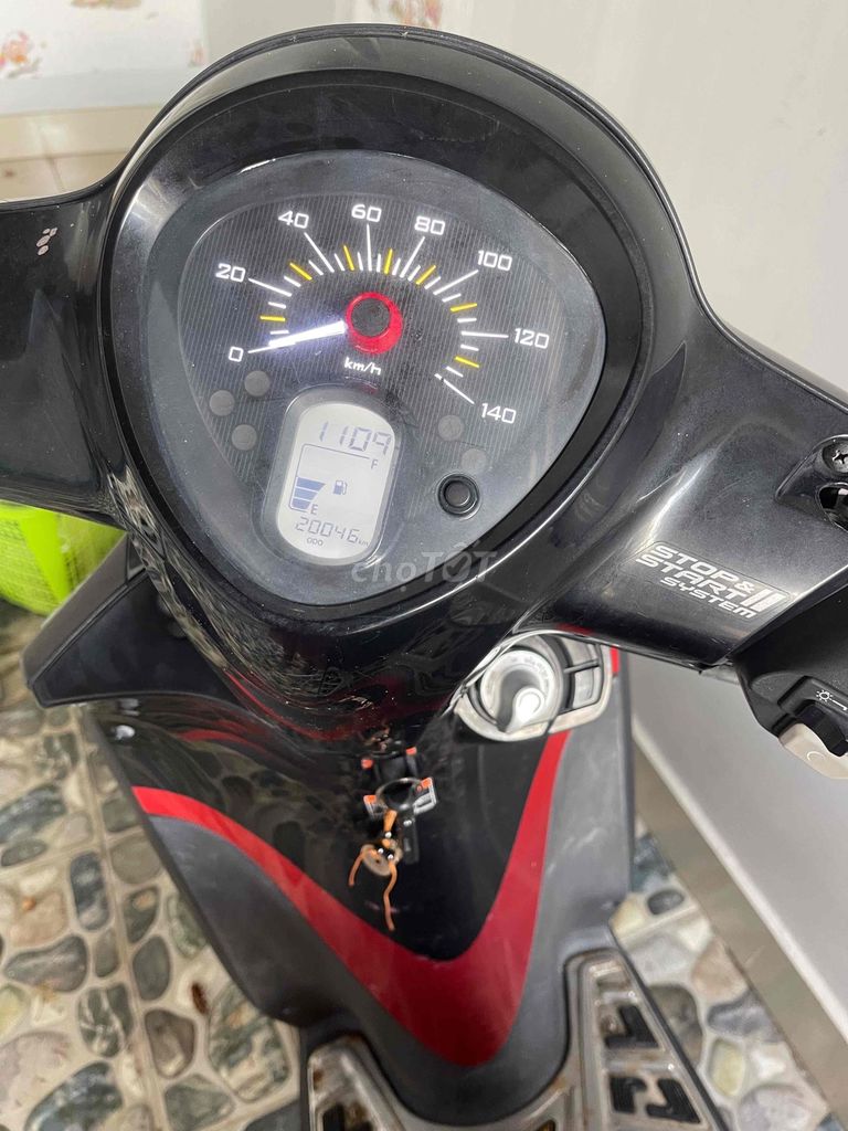 xe dư cần bán. Mua bán Xe máy tại Quận Sơn Trà Đà Nẵng được đăng bởi Uyen hình 2