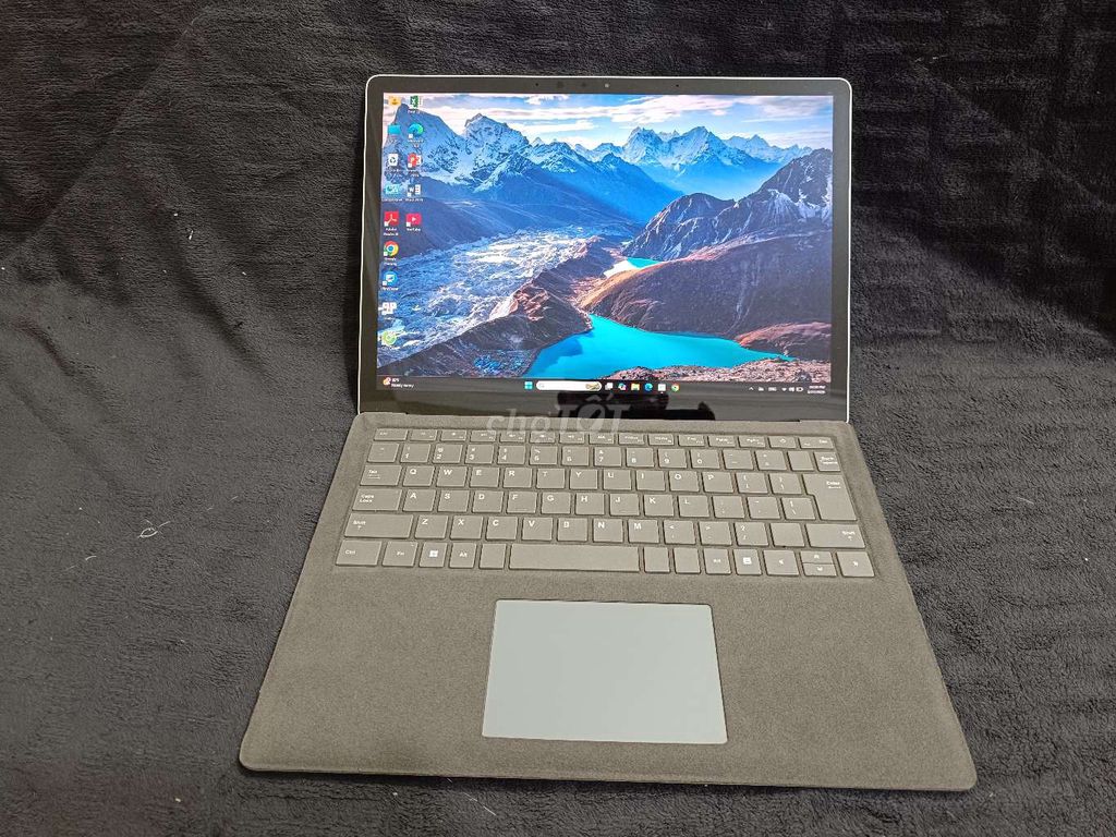 Microsoft Surface Laptop i5-7200U 8GB/256GB. Mua bán Laptop tại Quận Đống Đa Hà Nội được đăng bởi Đinh Văn Thọ hình 1